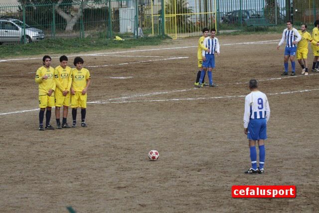 110109_Castelbuono 220y_tn.jpg